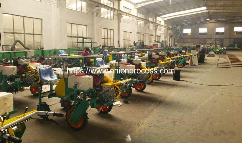 Gasoline-Engine-Drive-Onion-Seedling-Transplanter-Manufacturer-and-Supplier